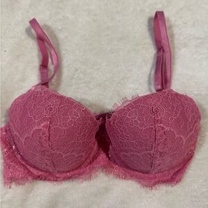 Victoria’s Secret Lined Demi Bra Pink With Lace Overlay‎ Size 32C